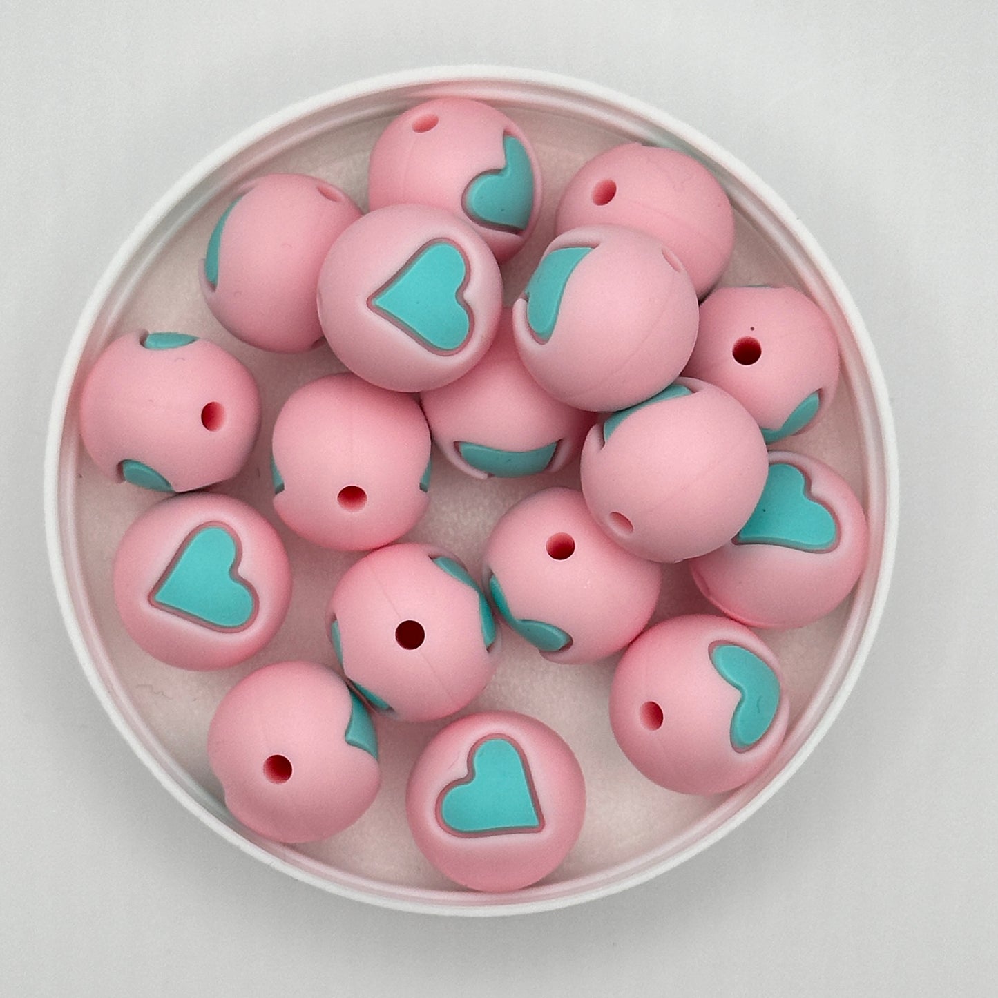 DC Beads: 1/2 Tray Heart Silicone Beads